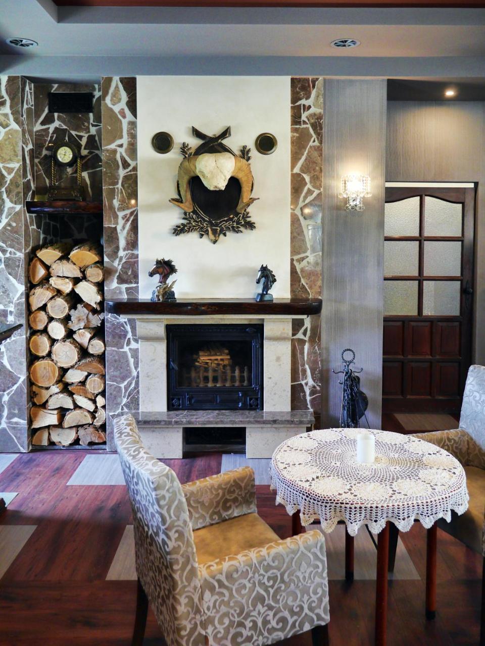 Dwor Wapowce Otel Dış mekan fotoğraf